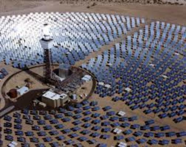 First large scale solar-thermal power plant begins operation in Dagget, California