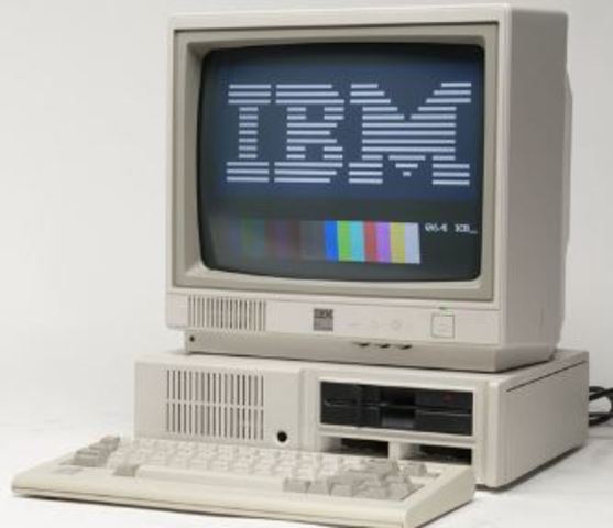 COMERCIALIZACIÓN DEL IBM
