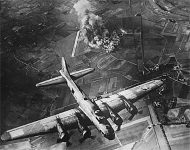 Alemania bombardea leningrado