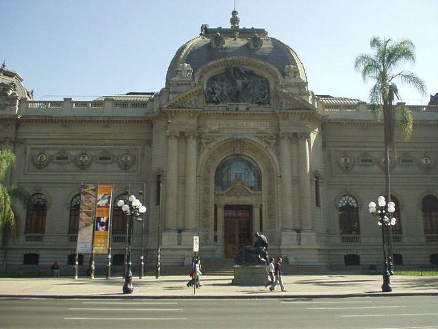 Se inaugura el Museo Nacional de Bellas Artes