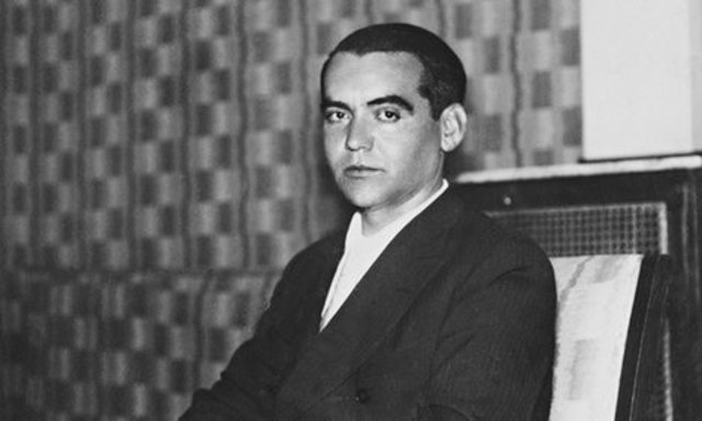 Muere fusilado el gran poeta Federico Garía Lorca en Granada.