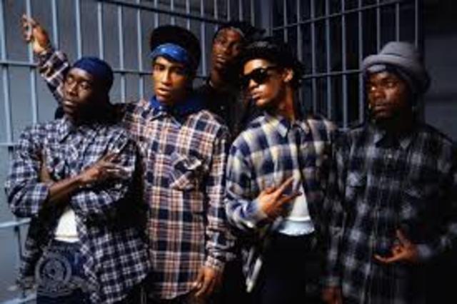 Iran Contra Scandal 1985 - 1987