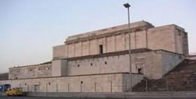 Campo Zeppelín - Albert Speer