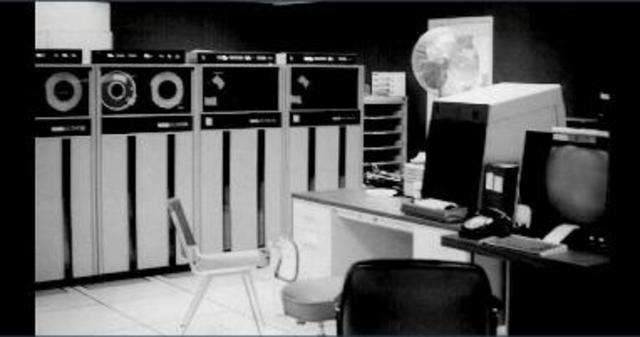 Primeiras telas sensíveis - Laboratórios de pesquisa acadêmica