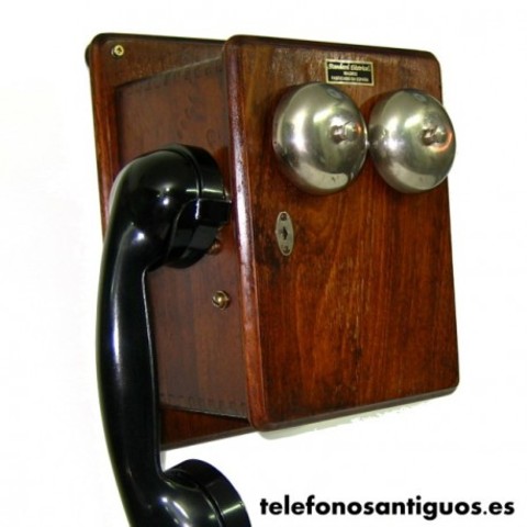 Teléfono español de pared en madera c