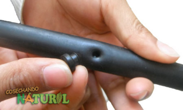 Invensión de la máquina extrusora de goteros