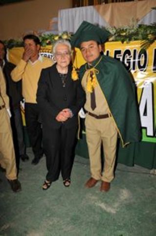 "GRADUACIÓN DEL COLEGIO"