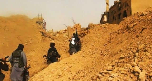 Islamic State raids Palmyra