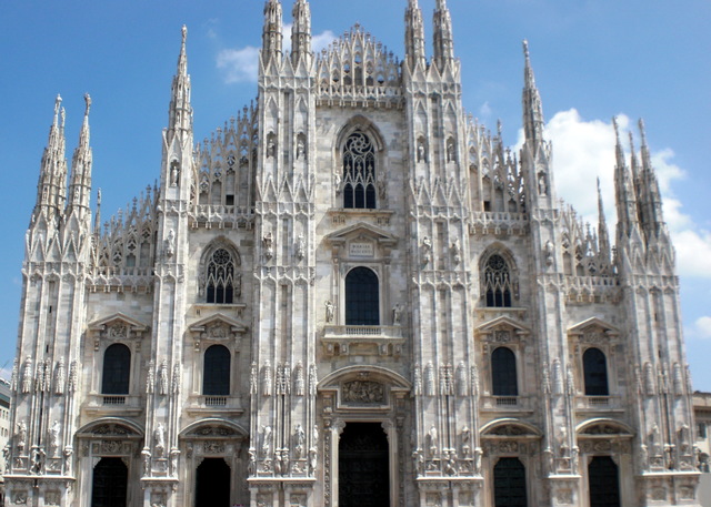 El arte gótico se desarrolla.