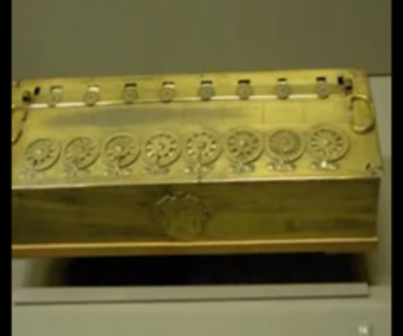 Máquina auxiliadora de cálculo francês