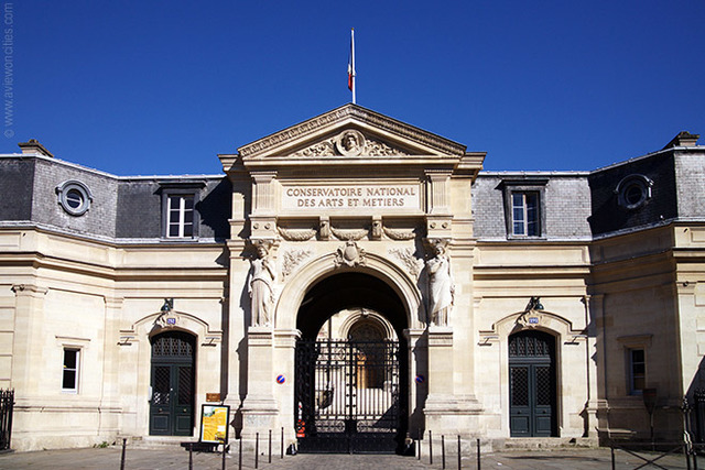 Conservatoire des Arts et Métiers(  Conservatório de Artes e Artesanato)