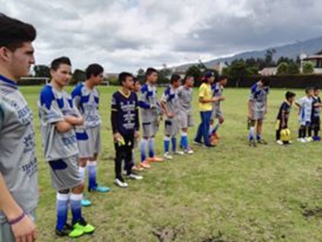 Me convertí en volante por izquierda