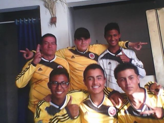 En El Mundial Con Mi Familia Y Amigos