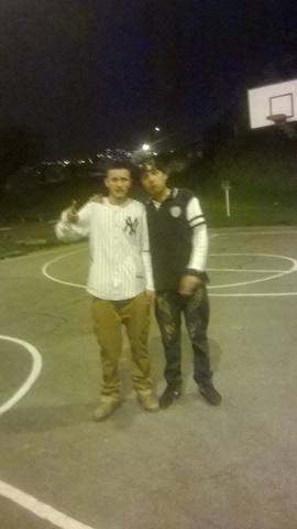 Con mi hermano y un amigo