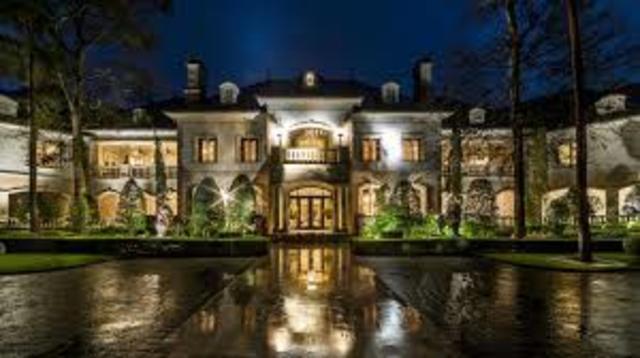 Tener una gran casa en España