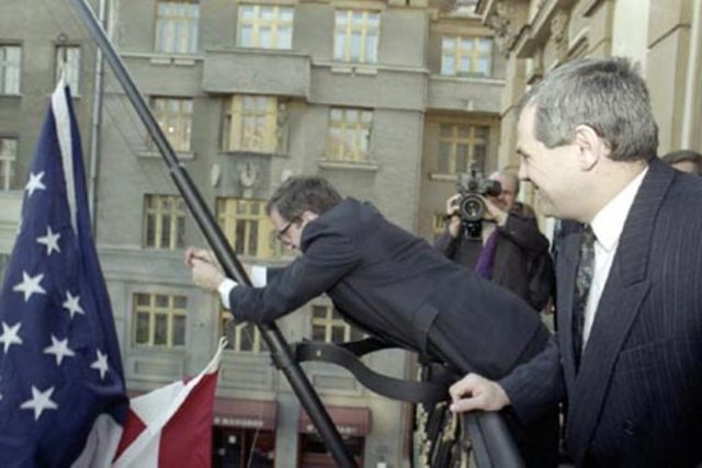 U.S. recognizes Slovakia