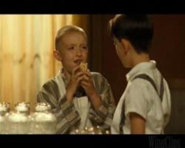 Bruno discovers Shmuel working in his home