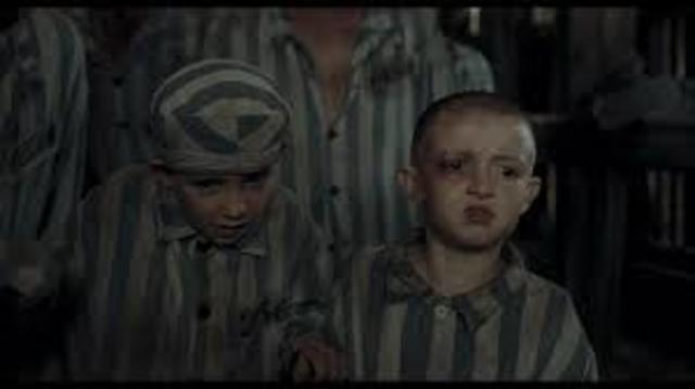 Bruno sneaks into camp to help Shmuel