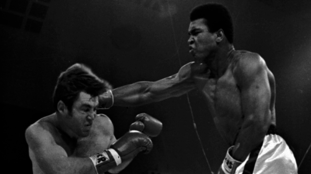 Muhammad Ali Returns