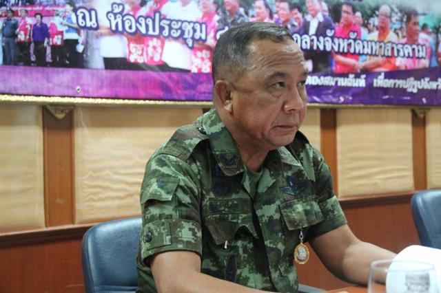 14 มิ.ย. 2559 รองแม่ทัพภาค 2 ลงพื้นที่ขอความร่วมมือทุกภาคส่วนประชาสัมพันธ์สร้างการรับรู้ผลงานรัฐบาลและเชิญชวนประชาชนไปออกเสียงประชามติร่างรัฐธรรมนูญให้มากที่สุด