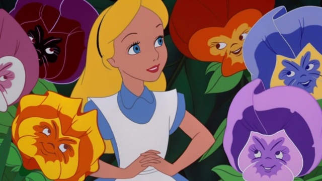 Estreno de la película "Alicia en el País de las Maravillas"