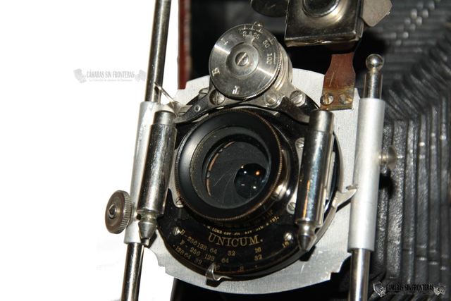 Objetivos Zeiss y revelado instantáneo