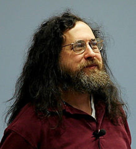 Stallman ve la necesidad de modificar el codigo fuente. 30 Dec 1984