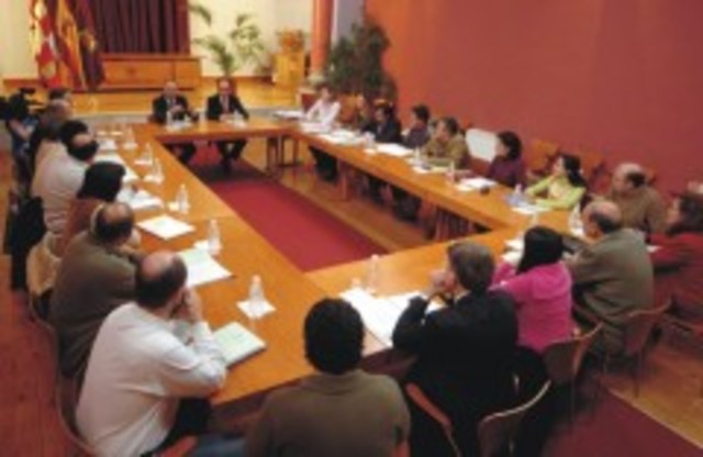 Reunión en Founex (Suiza)