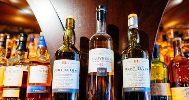 Liquor run- Pages: 138-141