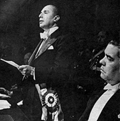 Se promulga la "ley por la defensa y la democracia"