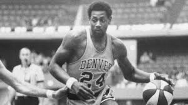 Spencer Haywood Becomes First Hardship Case and Signs with Nuggets