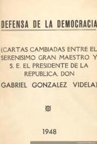Promulgación de la ley por la defensa de la democracia