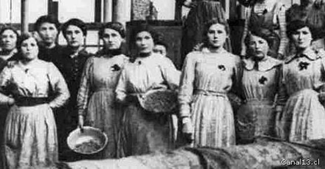 Creación del Partido Femenino