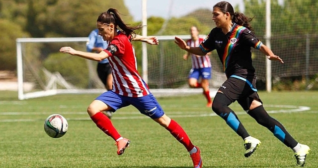 Creación del partido femenino