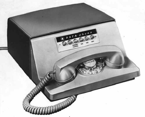 Laboratorios Bell inventa Modem