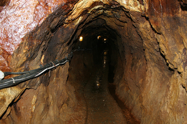 se inicia la explotación de la mina de cobre del teniente