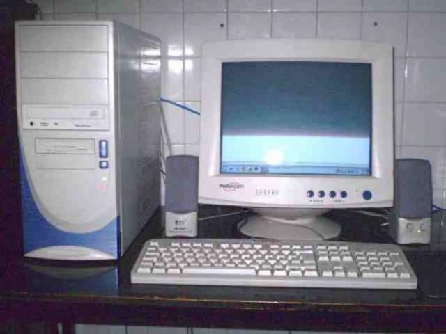 Primer computadora familiar
