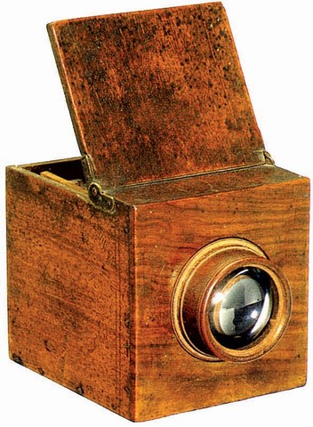 Primera cámara de madera por Joseph Nicéphore