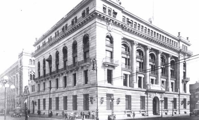 Inicia la Banca en México