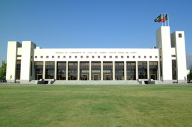 Se funda la escuela de Carabineros