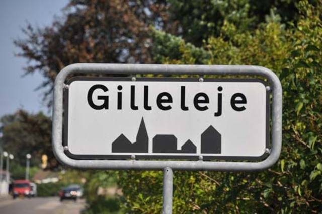 The girls go toGilleleje