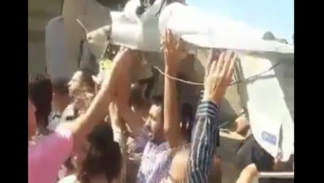 Russia announces Aleppo humanitarian corridors