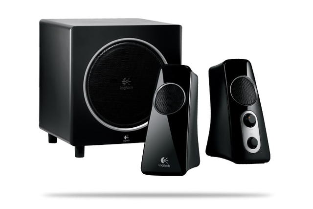 Parlantes Logitech