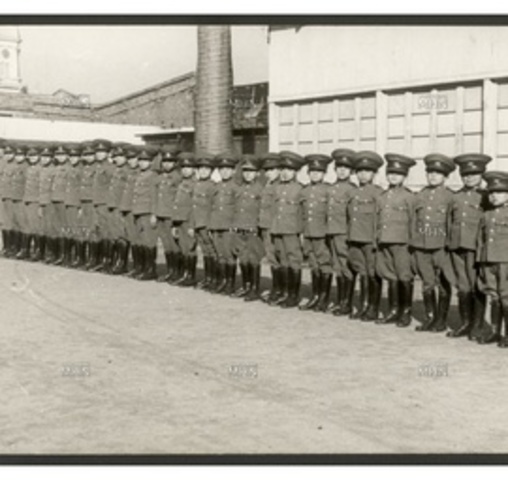 Se funda la Escuela de Carabineros