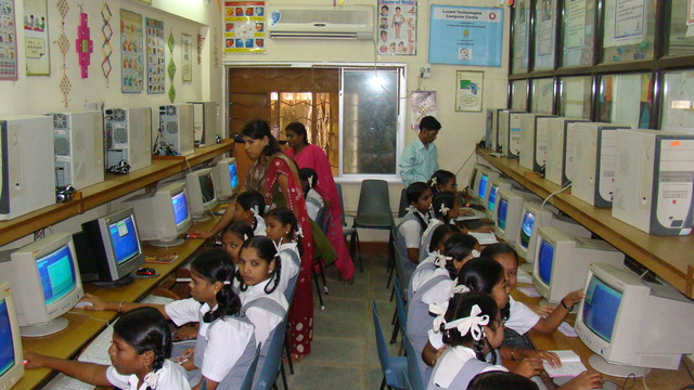 Primeiras aulas de Informática na Escola