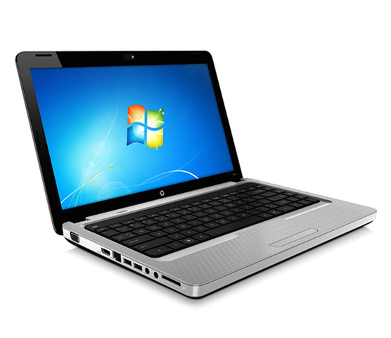 Nootbook e celular com internet