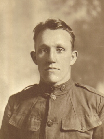 Frank Mahan crea el nombre de baloncesto