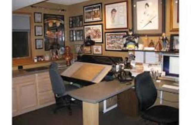 Estar en un estudio sobre dibujo mientras ago mi carrera