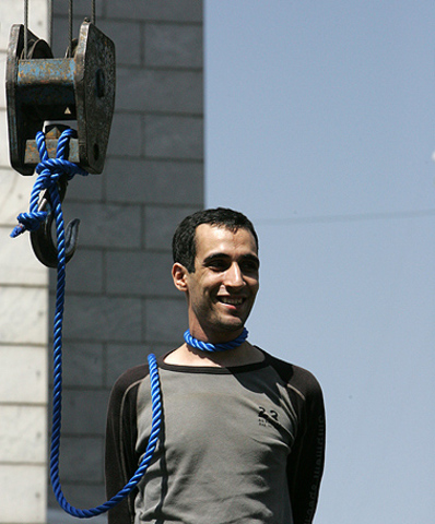 CONDENAN POR PRIMERA VEZ A MUERTE A UN HACKER