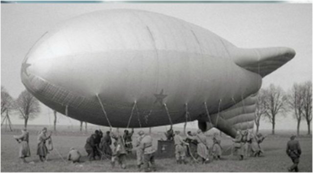 Colombia comenzó con la navegación aérea, cuando el argentino JOSÉ MARIA FLORES se elevó sobre Popayán a bordo de un globo inflado con gas de petróleo.